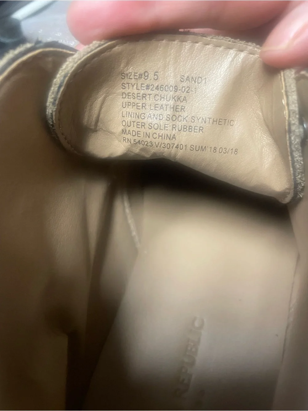 Banana Republic suede chukka